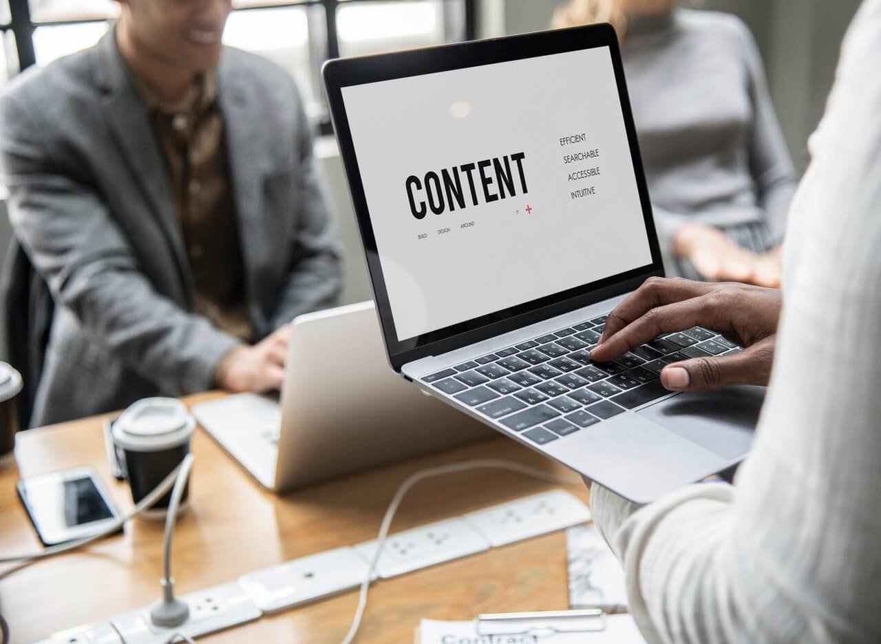 How Successful B2B Suppliers Can Digitize to Turn the Tide